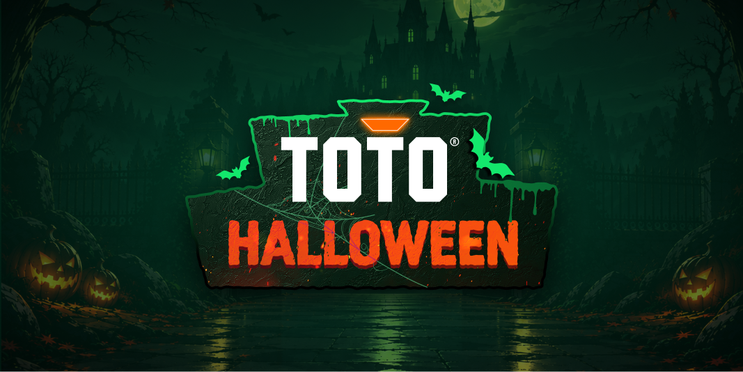 TOTO Halloween logo met vleermuizen en pompoenen in een griezelige nachtelijke bosomgeving